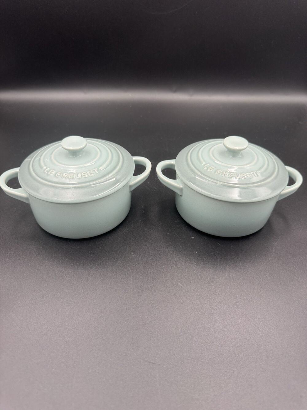 Le Creuset Sea Salt Mini Cocottes 8 oz Set of 2 Stoneware Matching Lids